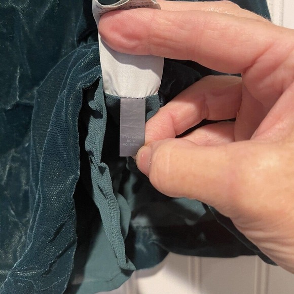 J Crew Emerald Green Velvet Ruffled Tank Size 2 Petite - Picture 5 of 7